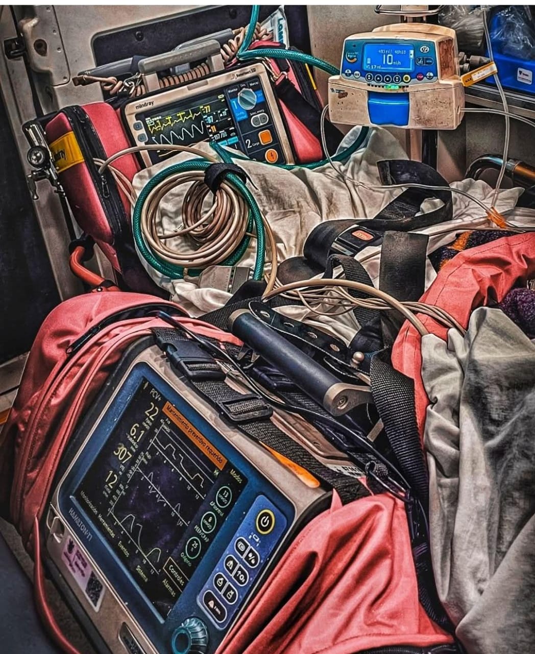 Equipamiento crítico y monitoreo de emergencias